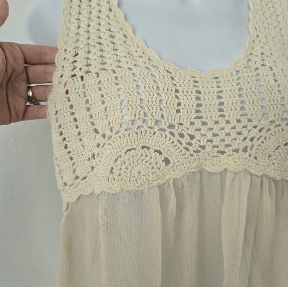 Adiva Top Ivory Tank Crochet Babydoll Flowy Sheer SMALL - Picture 2 of 7